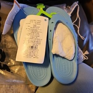 CROCS Women Size 4 Light Blue Classic Comfort Clog Sandals
